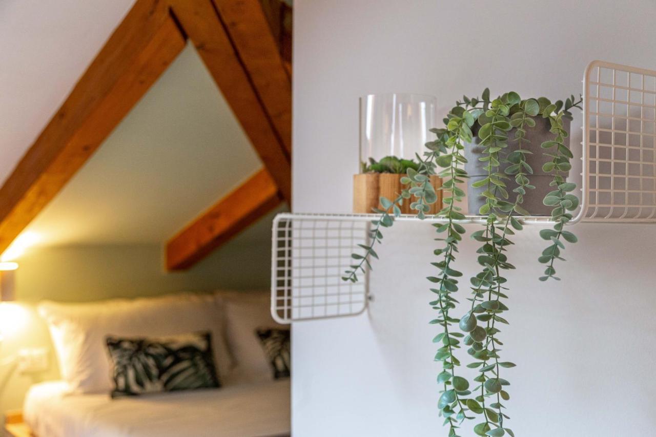 Apartamento de 80 m² en Trieste Centro Ciudad, con 3 habitación Exterior foto